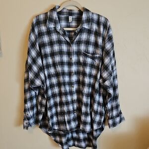 Women's BP Black and White Plaid Shirt
